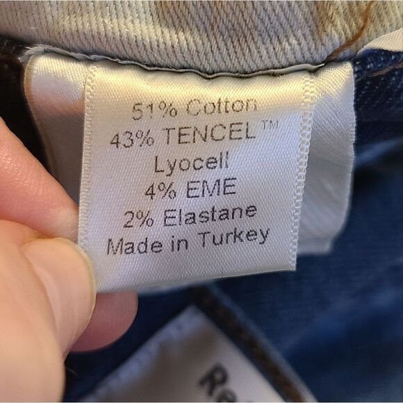 Reformation High and Skinny Jeans in Rhine Size 23 Short - Picture 7 of 12
